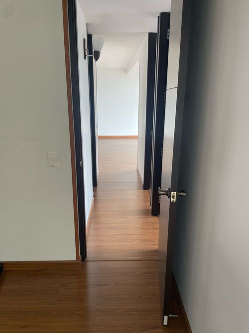 Apartamento de 3 alcobas en venta en Cr. Reservado Nogales De Cajica, Cajicá, 70 m² · foto 3 de 16