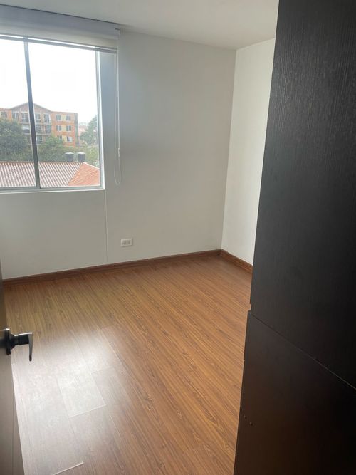 Apartamento de 3 alcobas en venta en Cr. Reservado Nogales De Cajica, Cajicá, 70 m² · foto 5 de 16