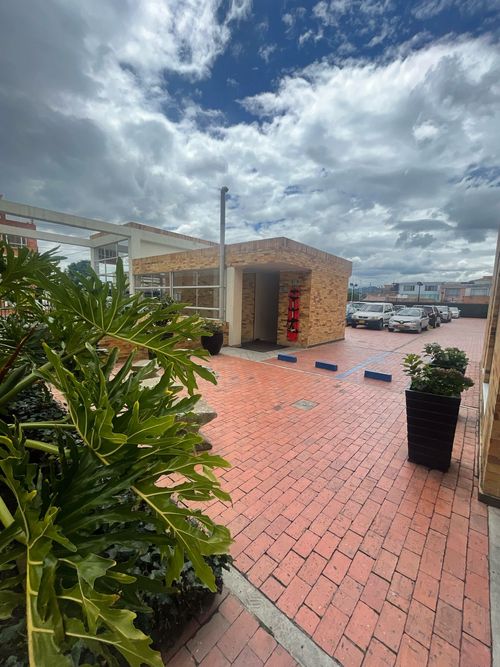 Apartamento de 3 alcobas en venta en Cr. Reservado Nogales De Cajica, Cajicá, 70 m² · foto 9 de 16