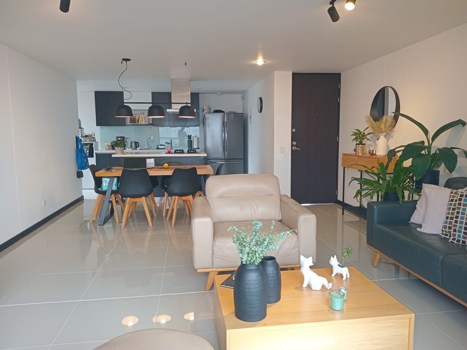 Apartamento en arriendo en La Pradera, Envigado · foto 4 de 19