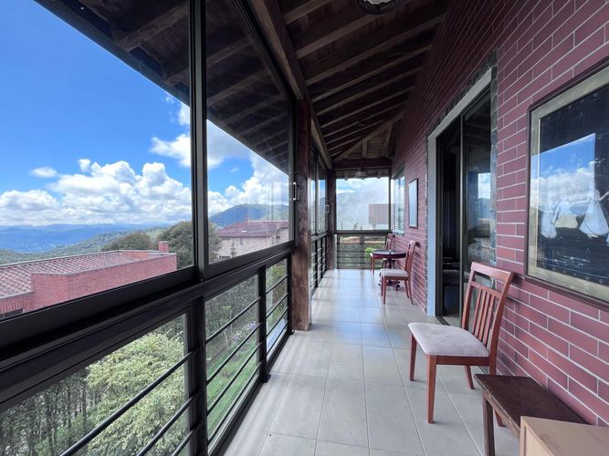Casa de 3 alcobas en arriendo en Carrizales, Envigado, 260 m² · foto 17 de 19