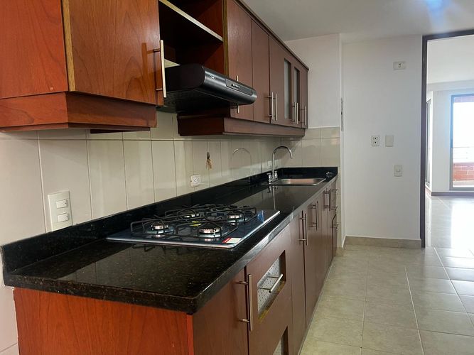 Apartamento de 3 alcobas en arriendo en Santa María De Los Ángeles, Medellín, 136 m² · foto 7 de 18