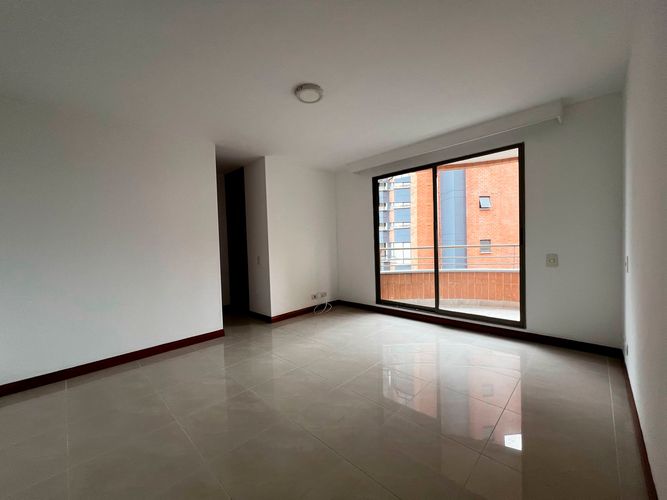 Apartamento de 3 alcobas en arriendo en Santa María De Los Ángeles, Medellín, 136 m² · foto 12 de 18