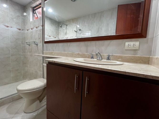 Apartamento de 3 alcobas en arriendo en Santa María De Los Ángeles, Medellín, 136 m² · foto 14 de 18