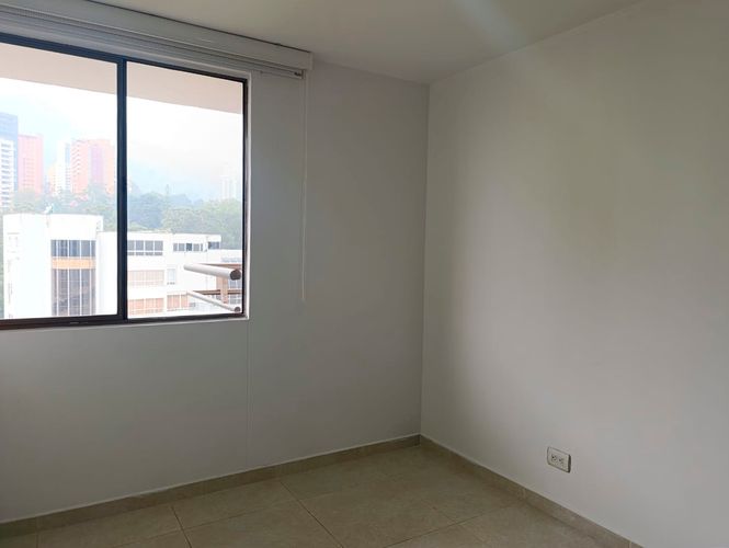 Apartamento de 3 alcobas en arriendo en El Poblado, Medellín, 83 m² · foto 17 de 19