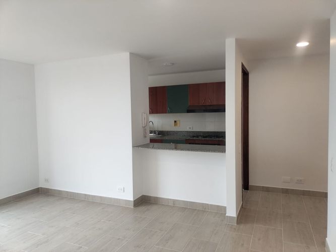 Apartamento de 1 alcoba en arriendo en El Poblado, Medellín, 62 m² · foto 4 de 11
