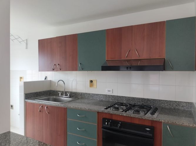 Apartamento de 1 alcoba en arriendo en El Poblado, Medellín, 62 m² · foto 7 de 11