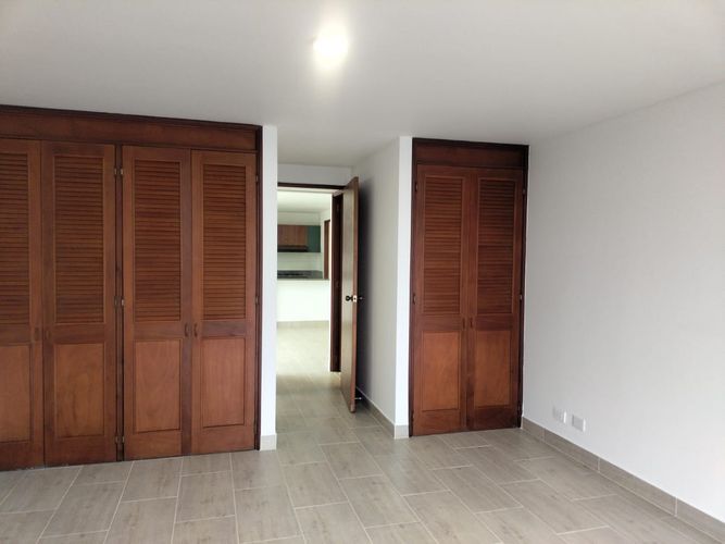 Apartamento de 1 alcoba en arriendo en El Poblado, Medellín, 62 m² · foto 11 de 11