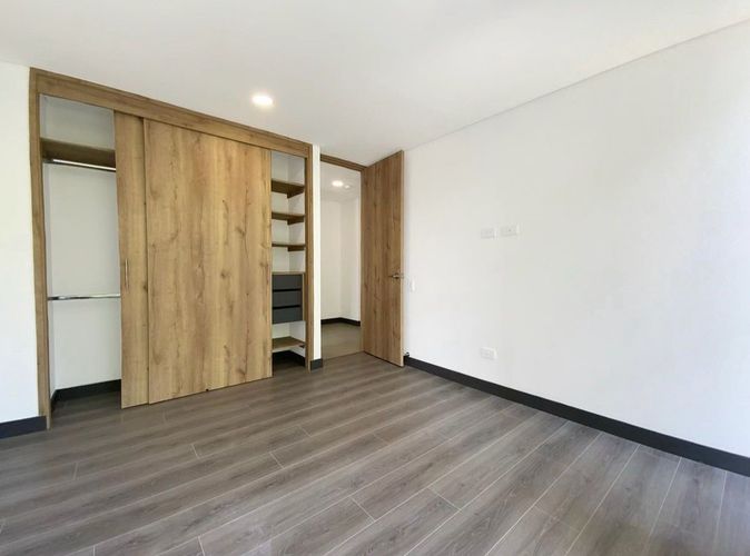 Apartamento de 2 alcobas en venta en Belén, Medellín, 109 m² · foto 7 de 13