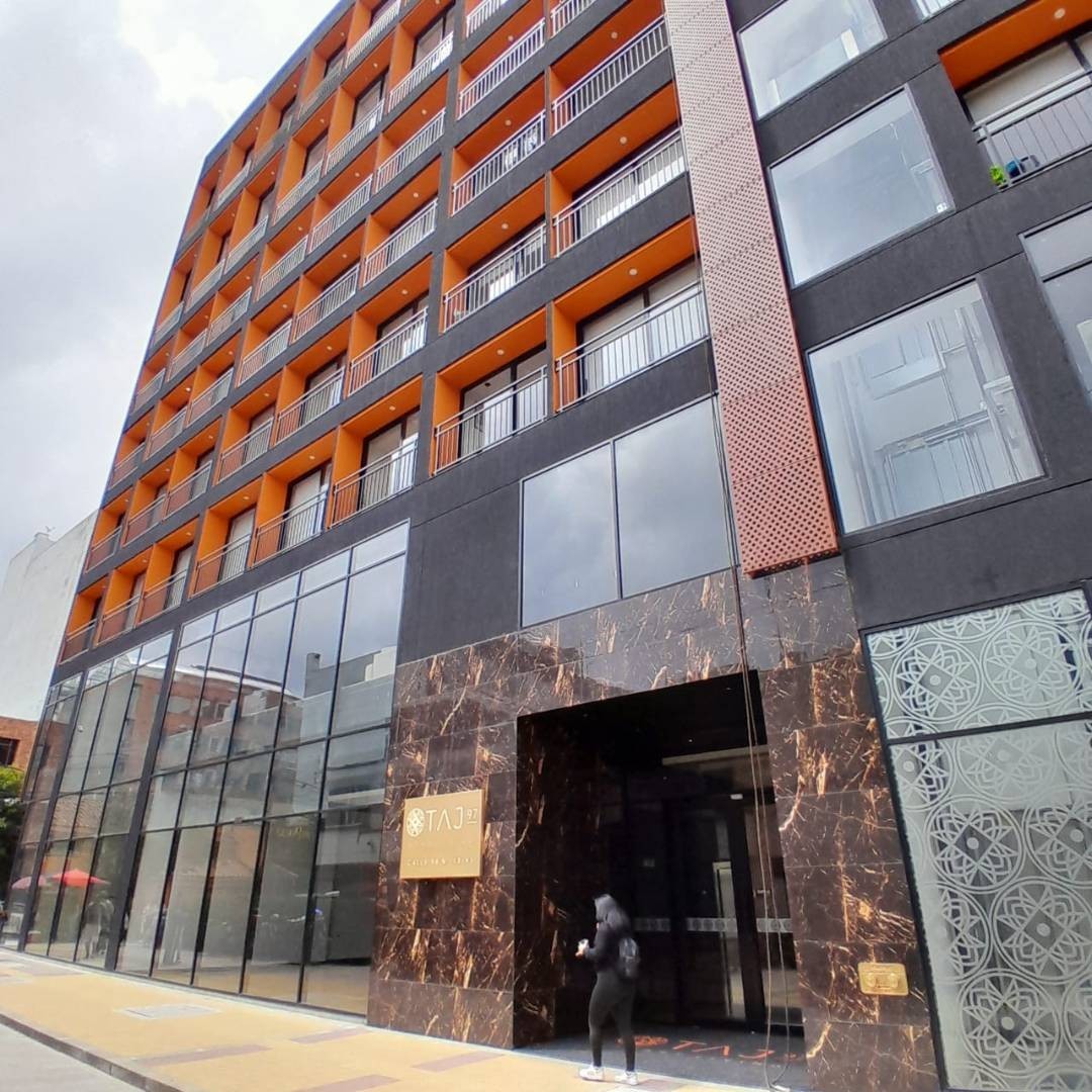 Apartamento en venta en Chico Norte, Bogotá · foto 2 de 24