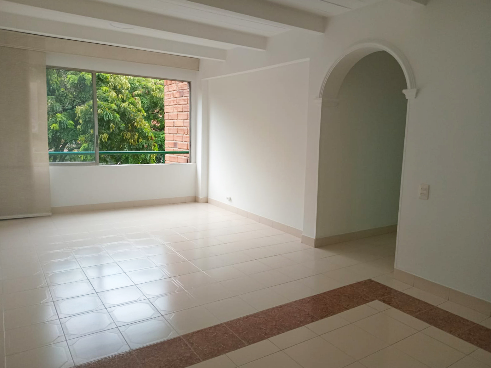 Apartamento en Arriendo en Envigado en Montessori