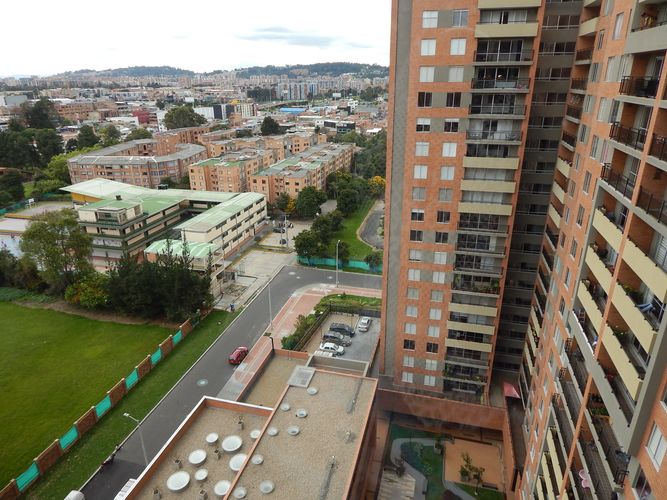 Apartamento de 3 alcobas en venta en La Uribe, Bogotá, 109 m² · foto 5 de 20