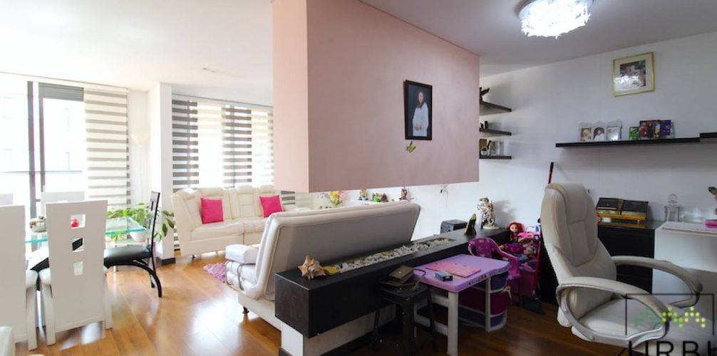 Apartamento de 3 alcobas en venta en Cantalejo, Bogotá, 163 m² · foto 8 de 24