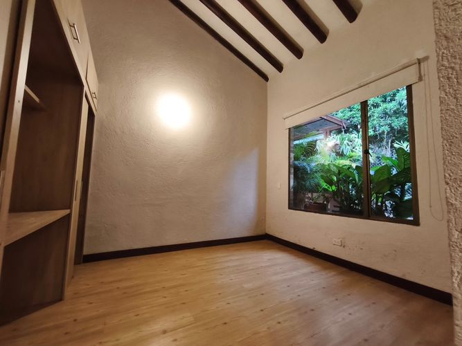 Casa de 4 alcobas en venta en Camino Verde, Envigado, 270 m² · foto 15 de 24