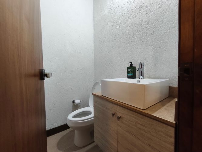 Casa de 4 alcobas en venta en Camino Verde, Envigado, 270 m² · foto 17 de 24