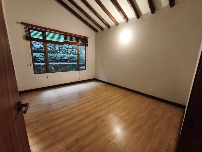 Casa de 4 alcobas en venta en Camino Verde, Envigado, 270 m² · foto 19 de 24