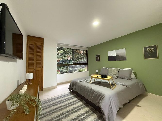 Apartamento de 2 alcobas en arriendo en El Poblado, Medellín, 65 m² · foto 11 de 14