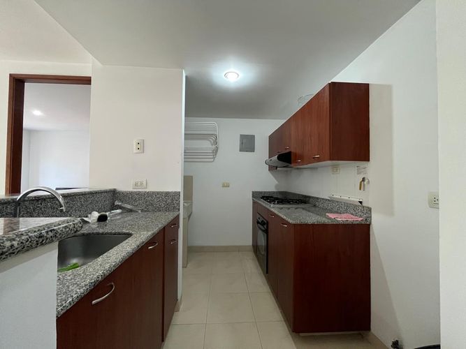 Apartamento de 1 alcoba en arriendo en El Poblado, Medellín, 58 m² · foto 6 de 13