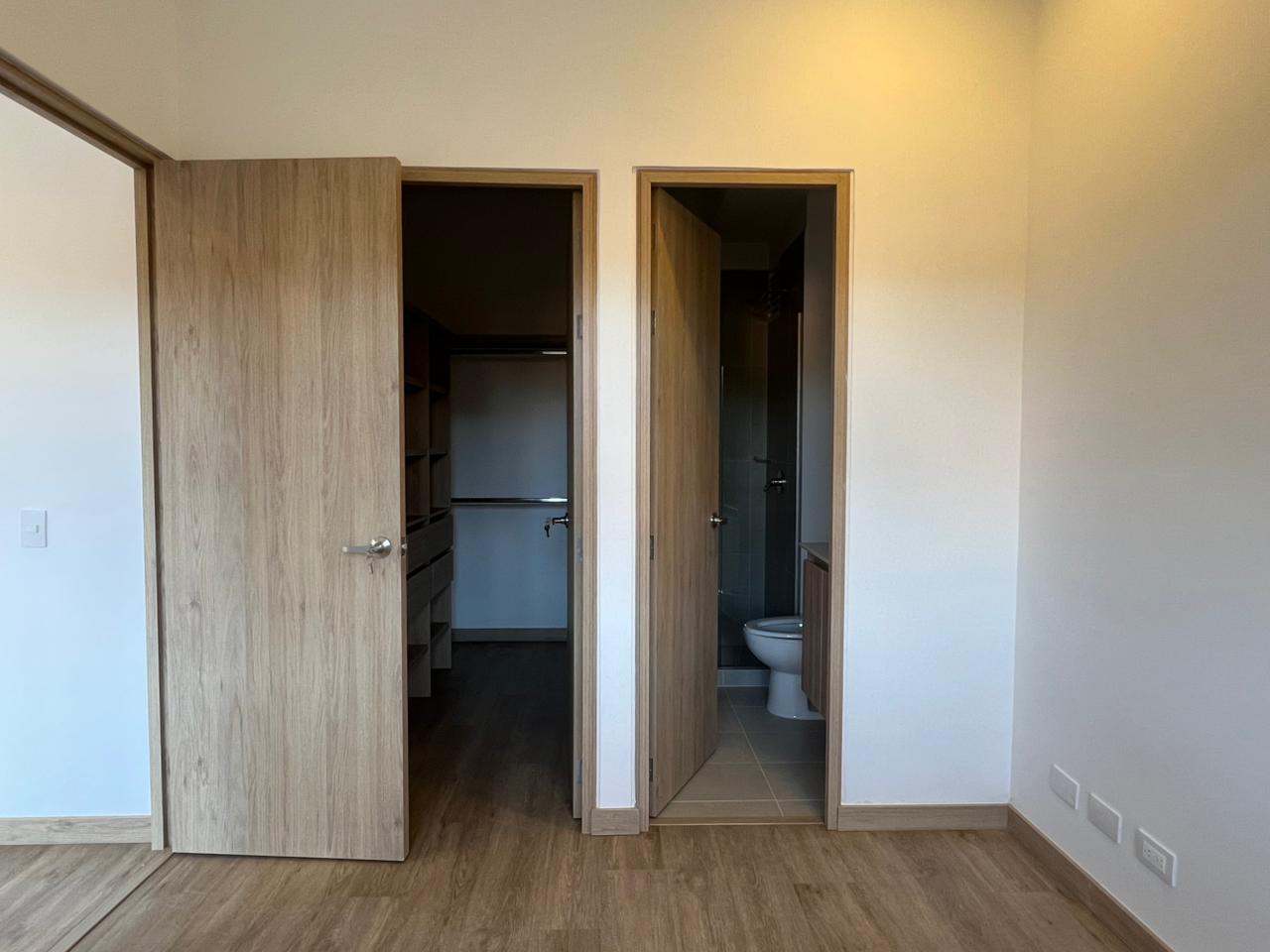 Apartamento en arriendo en Llano Grande, Rionegro · foto 7 de 10