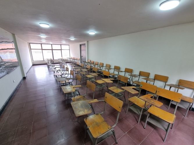 Edificio en venta en San Nicolas, Cali, 1800 m² · foto 16 de 24
