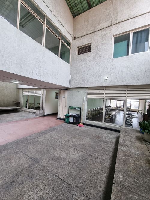 Edificio en venta en San Nicolas, Cali, 1800 m² · foto 19 de 24