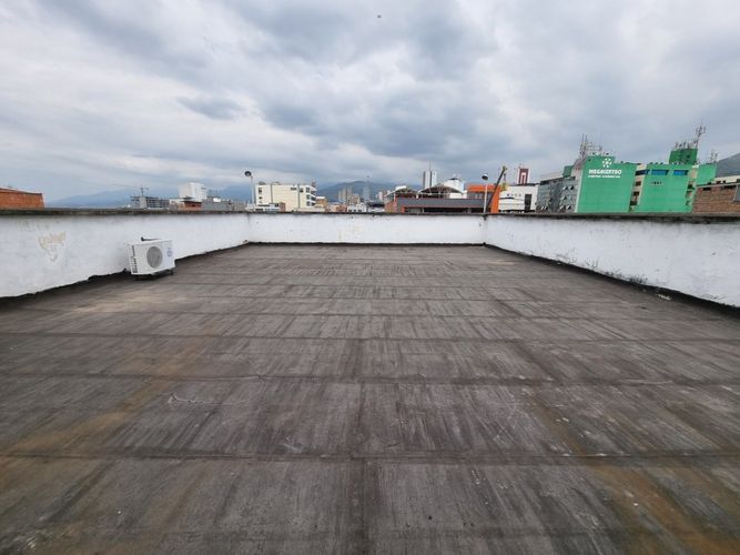 Edificio en venta en San Nicolas, Cali, 1800 m² · foto 24 de 24