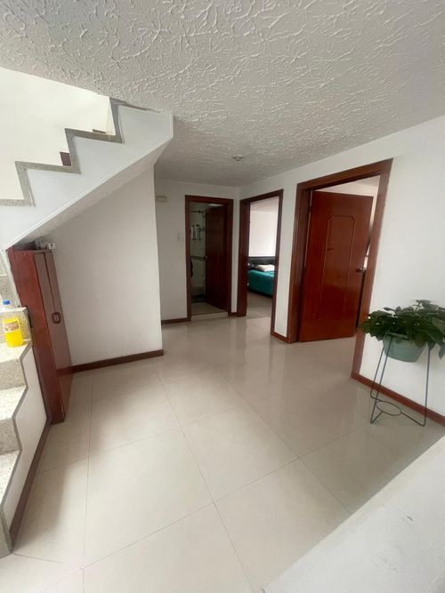 Casa de 7 alcobas en venta en Centro, Funza, 230 m² · foto 6 de 23