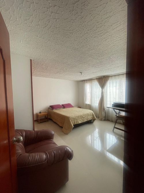 Casa de 7 alcobas en venta en Centro, Funza, 230 m² · foto 11 de 23