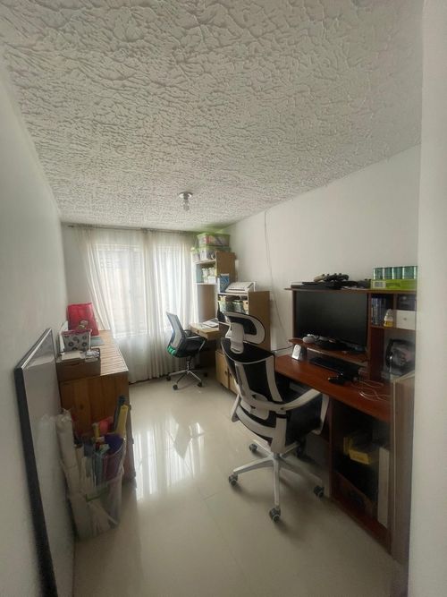 Casa de 7 alcobas en venta en Centro, Funza, 230 m² · foto 13 de 23