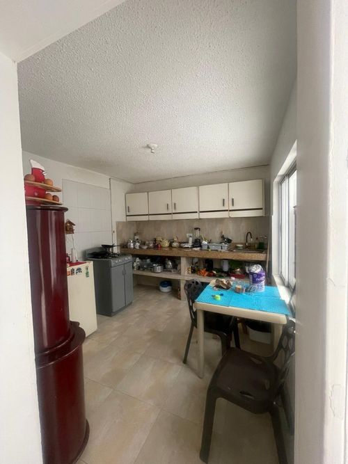 Casa de 7 alcobas en venta en Centro, Funza, 230 m² · foto 22 de 23