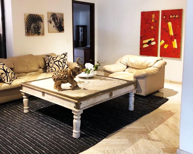 Apartamento de 3 alcobas en venta en El Poblado, Medellín, 587 m² · foto 4 de 15
