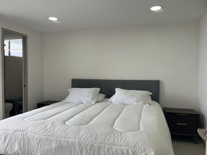 Apartamento de 3 alcobas en venta en El Poblado, Medellín, 118 m² · foto 8 de 19