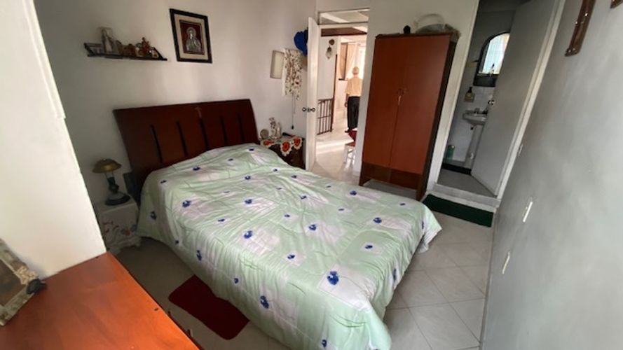 Casa de 5 alcobas en venta en Fatima, Floridablanca, 110 m² · foto 16 de 24
