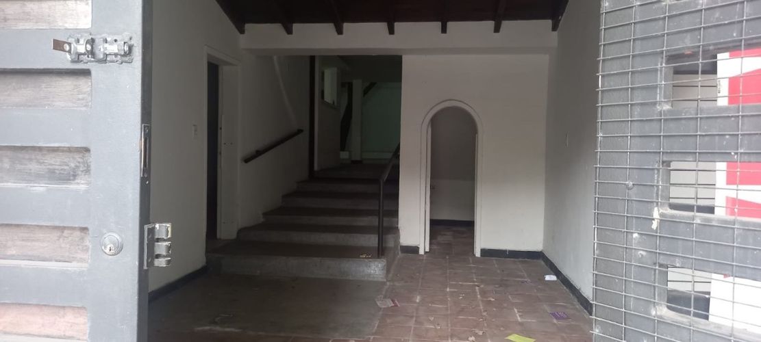 Casa de 4 alcobas en venta en Cabecera Del Llano, Bucaramanga, 245 m² · foto 2 de 8