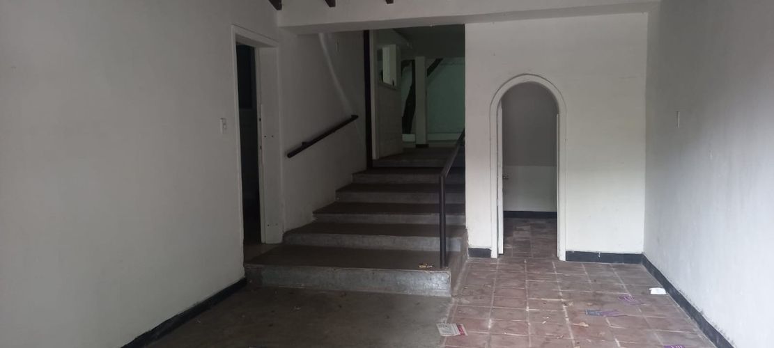 Casa de 4 alcobas en venta en Cabecera Del Llano, Bucaramanga, 245 m² · foto 3 de 8