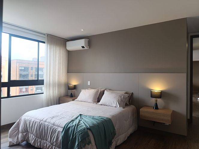 Apartamento de 2 alcobas en arriendo en El Poblado, Medellín, 103 m² · foto 13 de 19