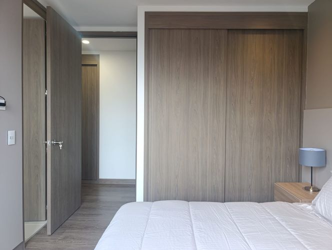 Apartamento de 2 alcobas en arriendo en El Poblado, Medellín, 103 m² · foto 14 de 19