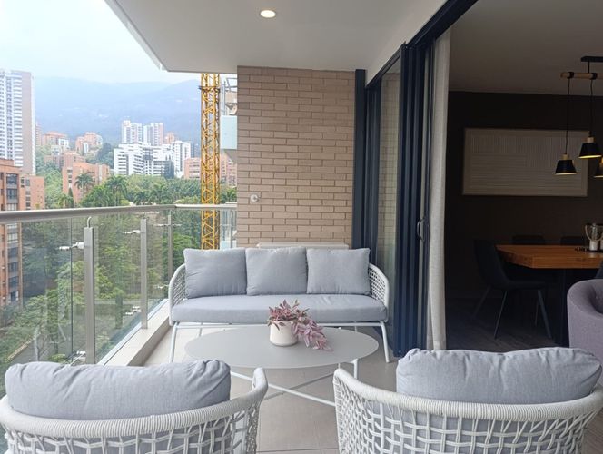 Apartamento de 2 alcobas en arriendo en El Poblado, Medellín, 103 m² · foto 19 de 19