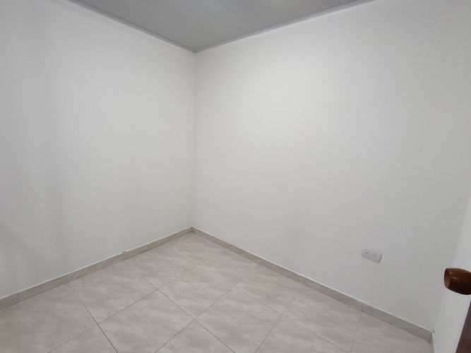 Apartamento de 4 alcobas en venta en Barcelona, Bogotá, 162 m² · foto 4 de 16