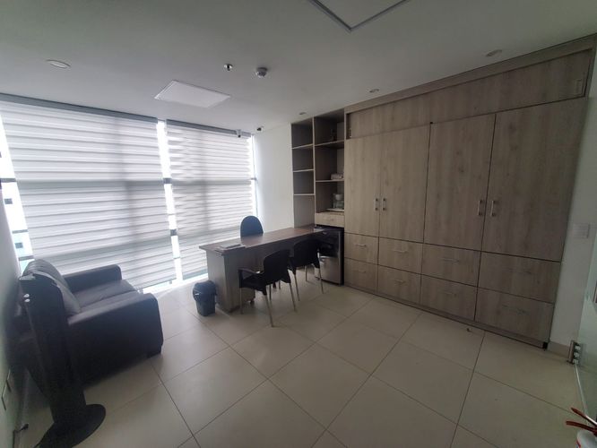 Oficina en arriendo en Pinares, Pereira, 20 m² · foto 3 de 3