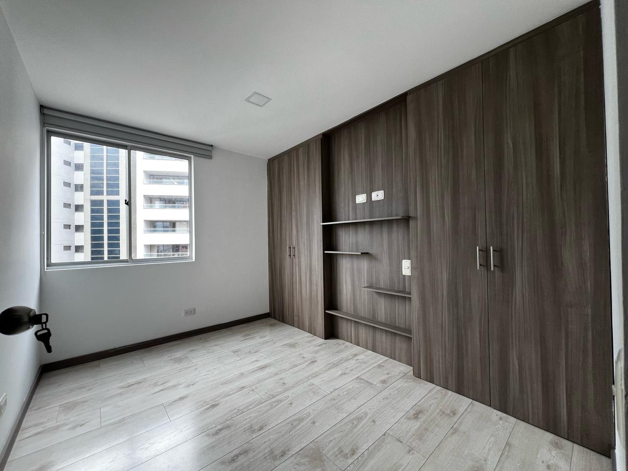 Apartamento en venta en Loma Del Chocho, Envigado · foto 9 de 17