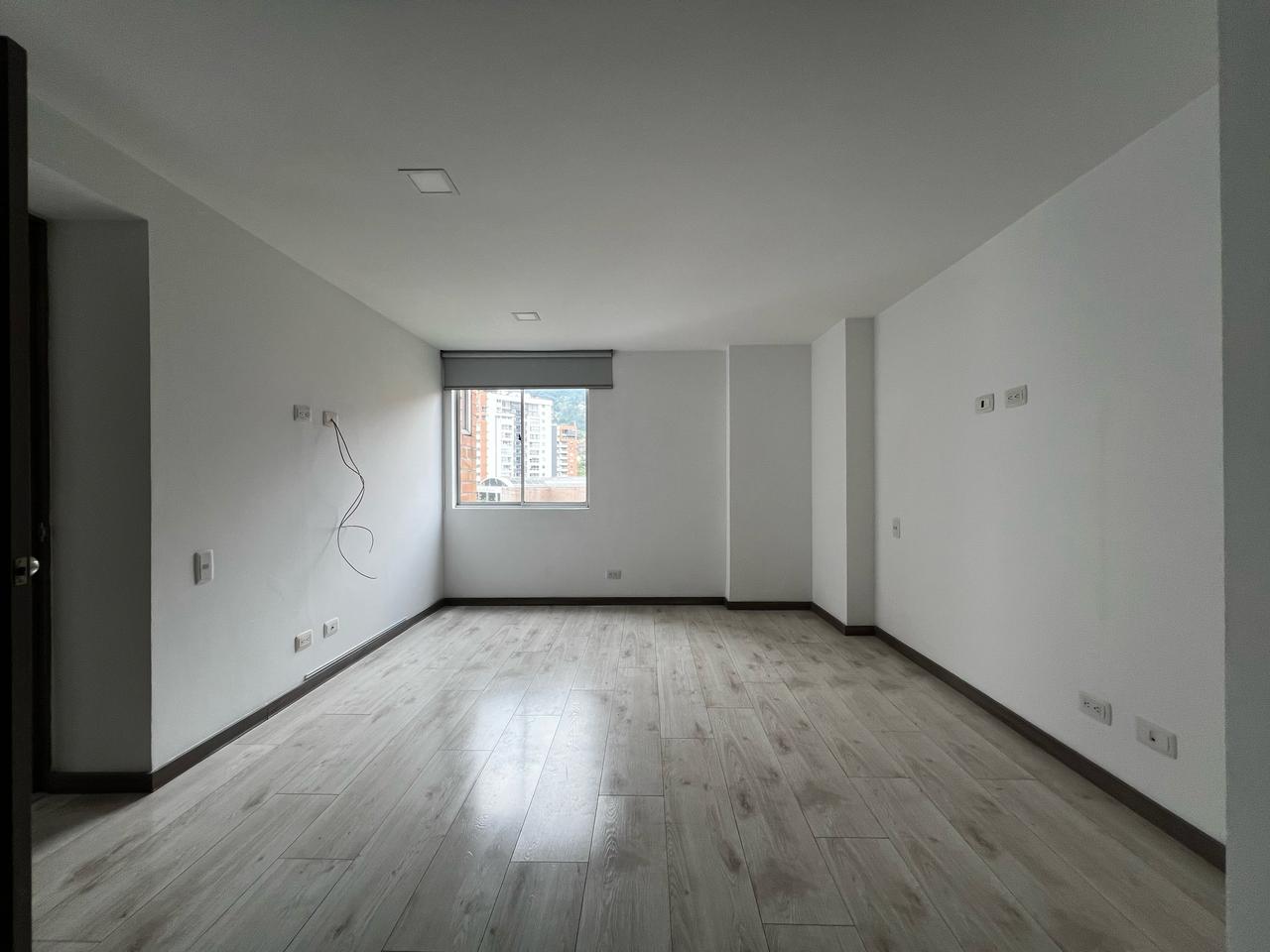 Apartamento en venta en Loma Del Chocho, Envigado · foto 13 de 17