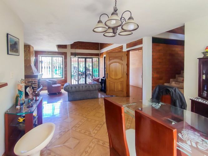 Casa de 5 alcobas en venta en Santa Ana, Rionegro, 400 m² · foto 8 de 24