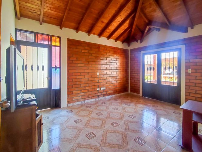 Casa de 5 alcobas en venta en Santa Ana, Rionegro, 400 m² · foto 15 de 24