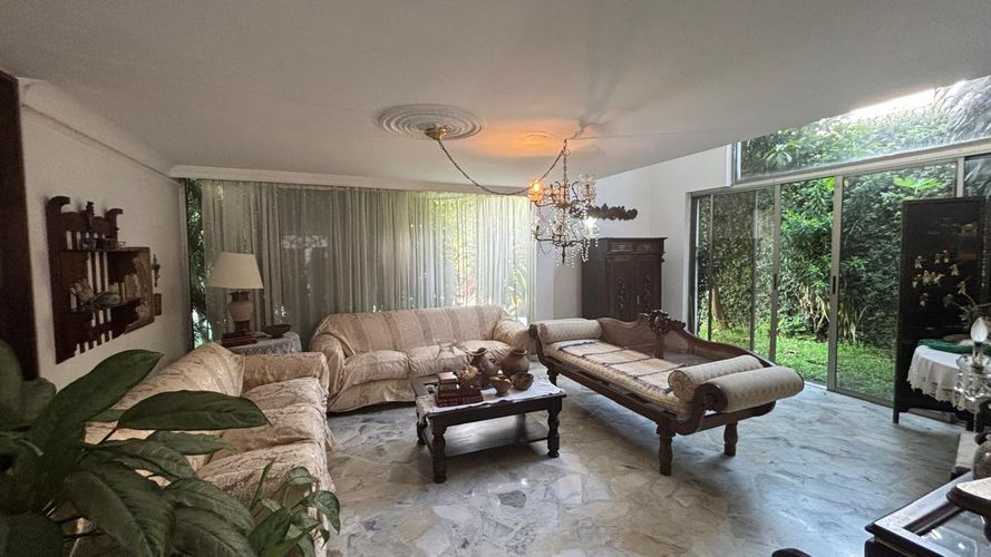 Casa de 5 alcobas en venta en El Ingenio, Cali, 490 m² · foto 3 de 24