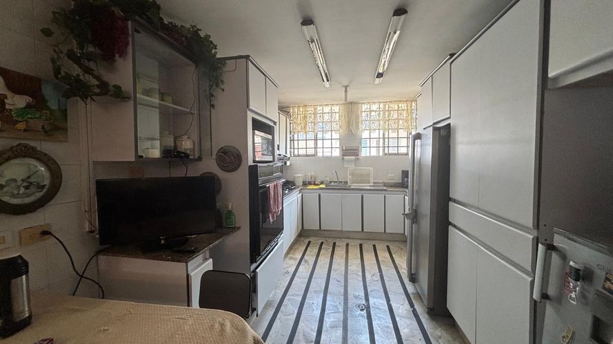 Casa de 5 alcobas en venta en El Ingenio, Cali, 490 m² · foto 11 de 24