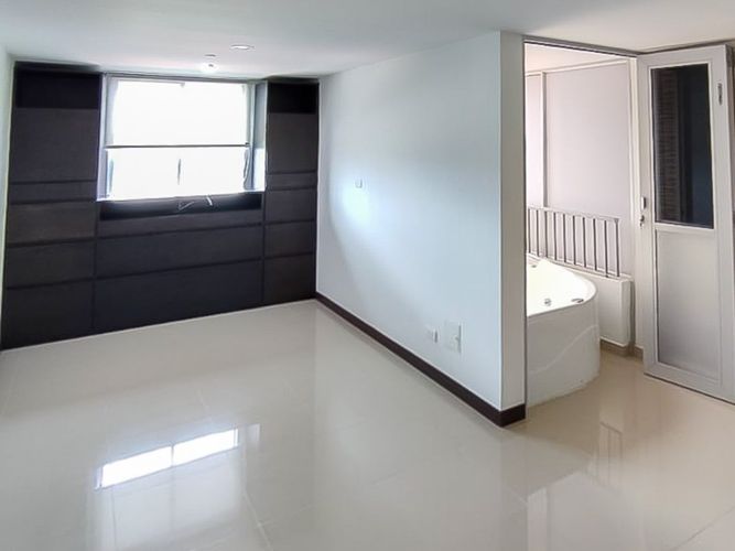 Apartamento de 2 alcobas en venta en San Antonio De Pereira, Rionegro, 74 m² · foto 6 de 11