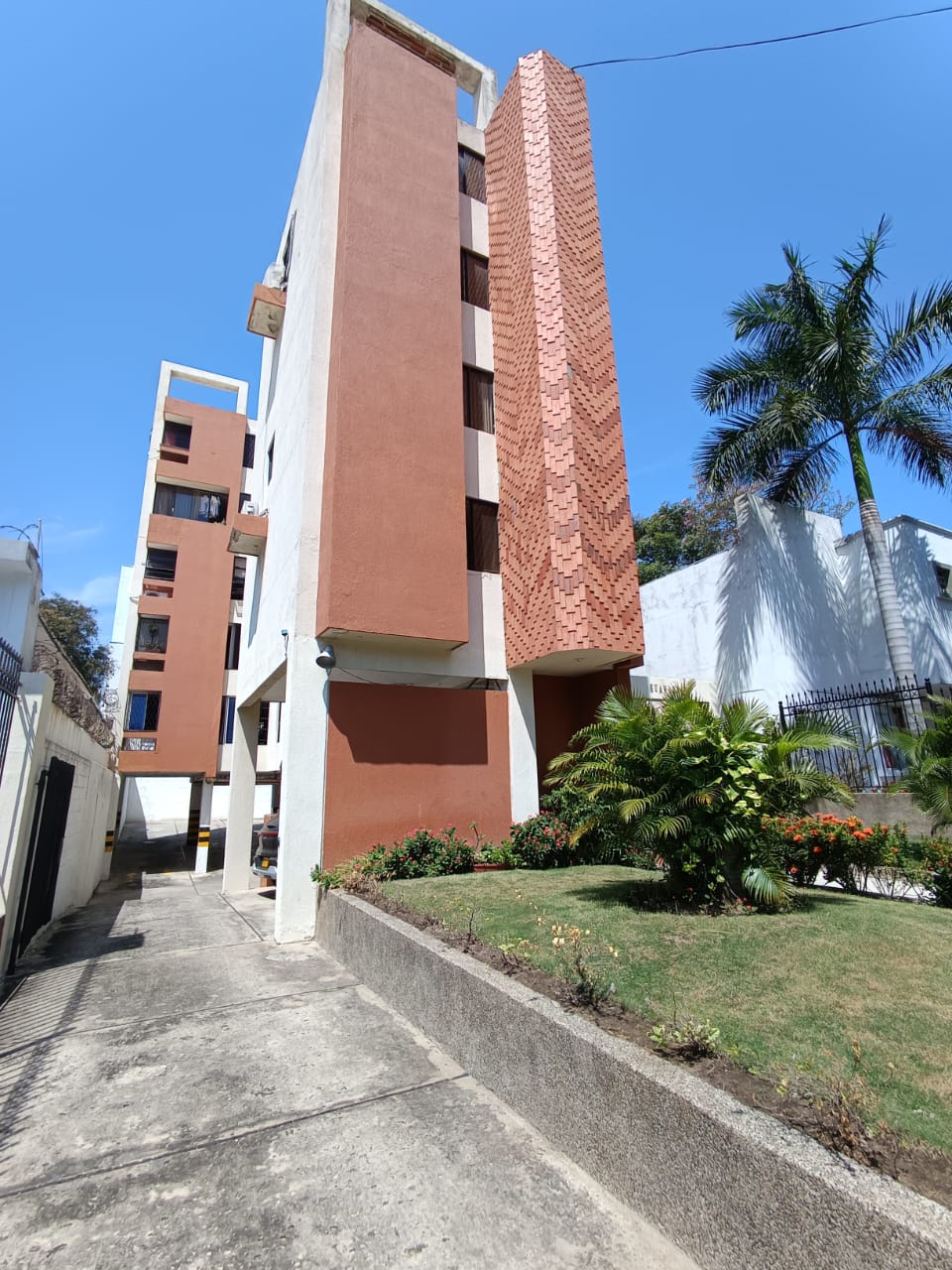 Apartamento en venta en Altos Del Prado, Barranquilla · foto 2 de 9