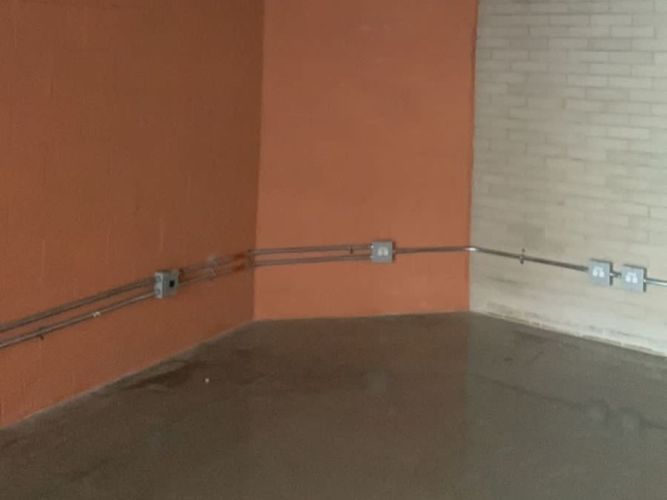 Local en arriendo en El Esmeraldal, Envigado, 37 m² · foto 4 de 6