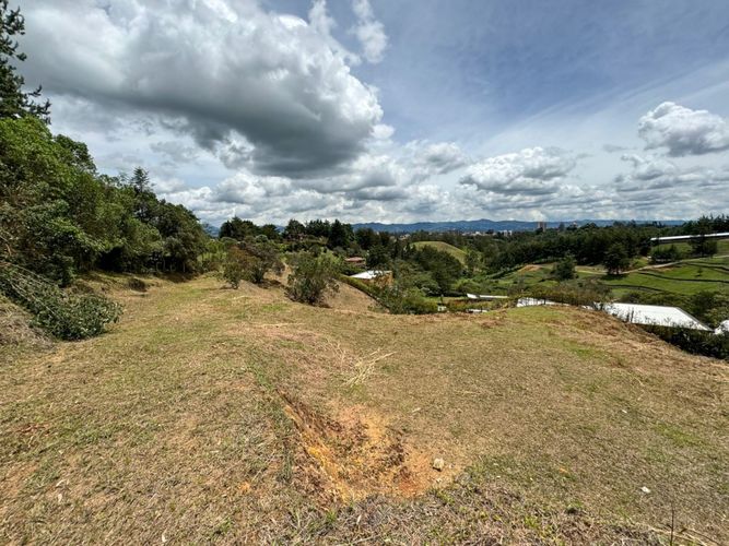 Lote en venta en Santa Ana, Rionegro, 5680 m² · foto 2 de 7